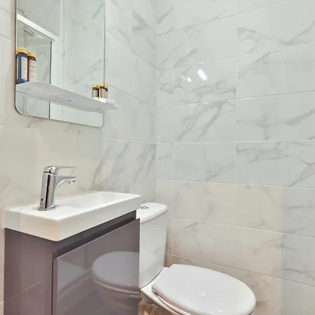 Apartment Cozy In The Heart Of The 9th Arrondissement Paris