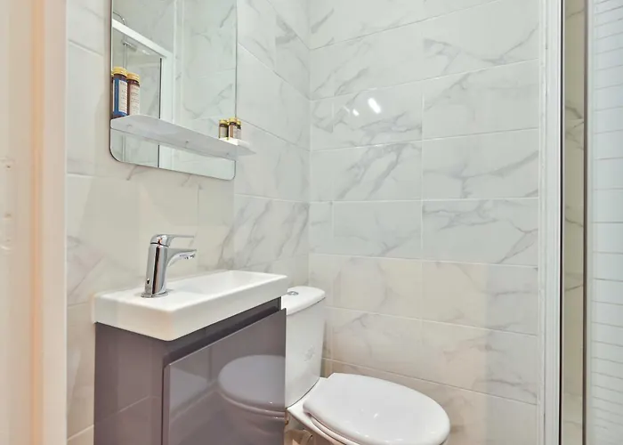 아파트 Cozy In The Heart Of The 9th Arrondissement 파리